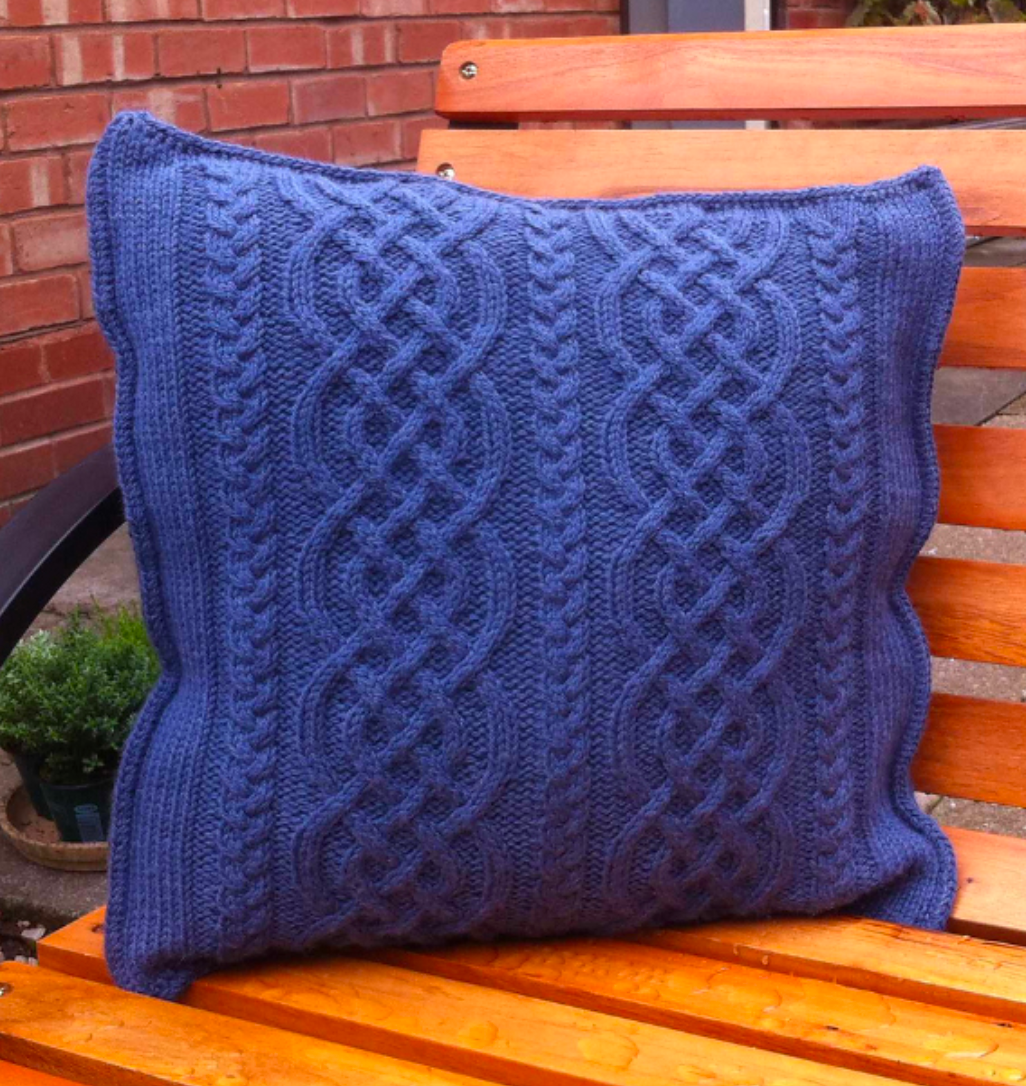 Knitted Throw Pillows